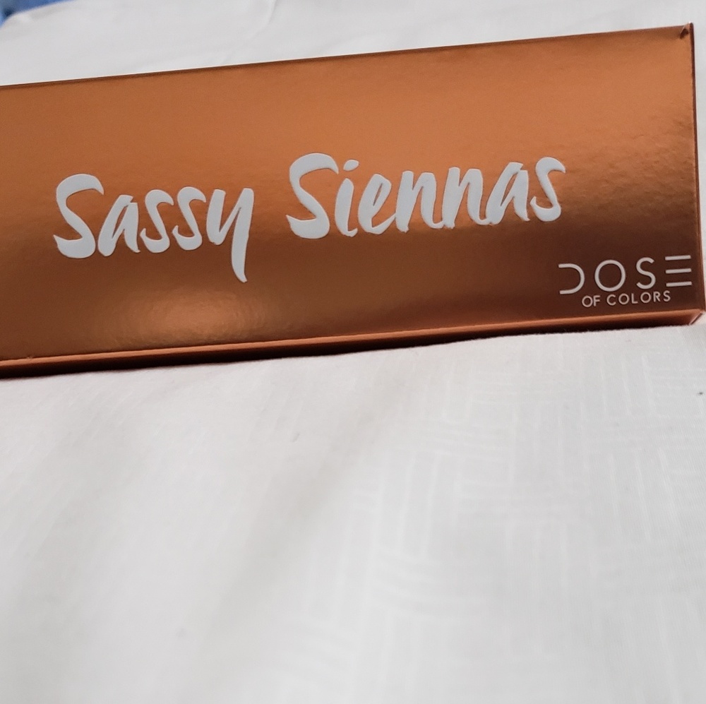 Dose of colors Sassy Siennas